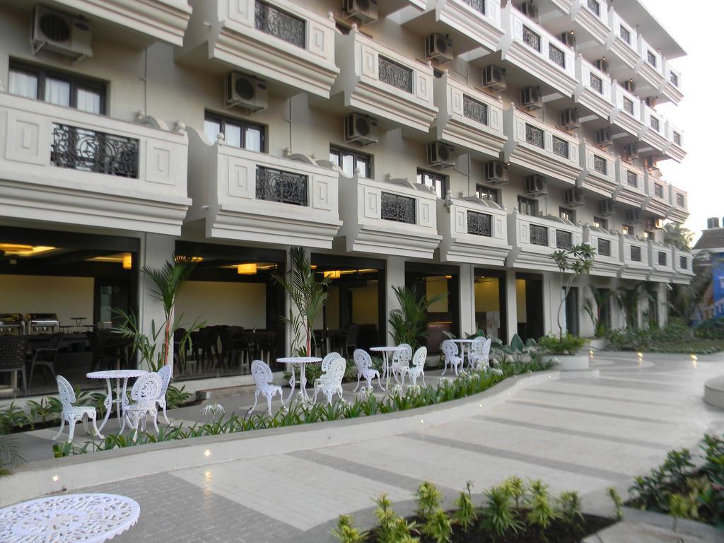 Resort De Crossroads Calangute Exterior photo